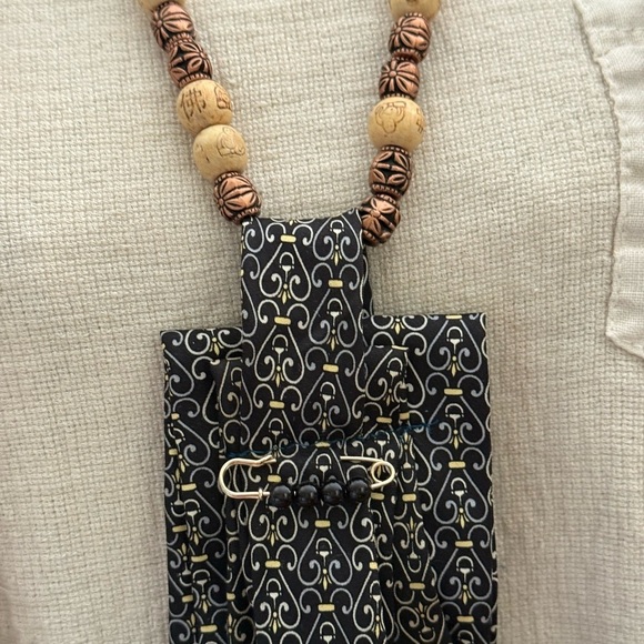 Upcycled Reworked Tie with Vintage Watch Steampunk Style - Picture 11 of 16